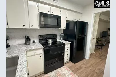 3700 Bush River Road J8, Columbia, SC 29210 - Photo 9