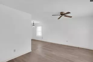 324 Gatlin Dr, Hopkins, SC 29061 - Photo 5