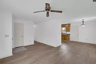 324 Gatlin Dr, Hopkins, SC 29061 - Photo 13