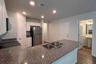 122 Kings Parish Ct, Columbia, SC 29209 - Photo 5