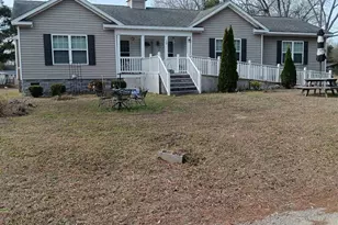 110 Turkey Heights St, Saint Matthews, SC 29135 - Photo 1