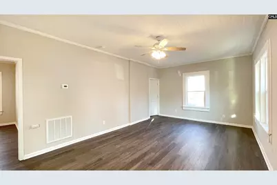 402 W Liberty Street, Winnsboro, SC 29180 - Photo 3