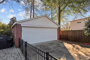 738 Poinsettia St, Columbia, SC 29205 - Photo 37