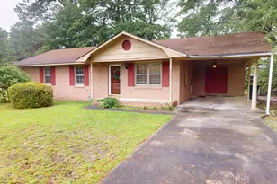 633 Sykes St, Manning, SC 29102 - Photo 13