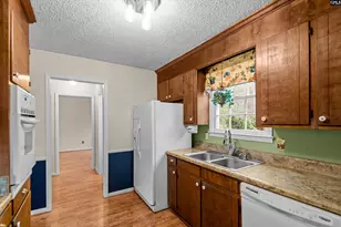 407 Serpentine Rd, Irmo, SC 29063 - Photo 13