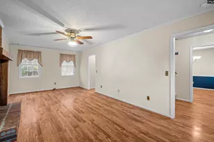 407 Serpentine Rd, Irmo, SC 29063 - Photo 7