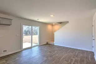 601 Edgetree Dr, Hopkins, SC 29061 - Photo 9