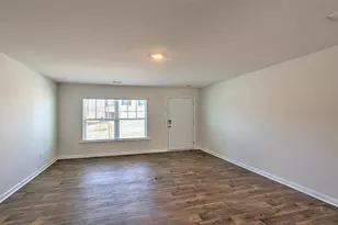 601 Edgetree Dr, Hopkins, SC 29061 - Photo 5