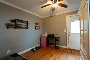 313 Cambridge St N, Ninety Six, SC 29666 - Photo 15