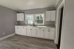 1112 Ashley, Columbia, SC 29203 - Photo 7