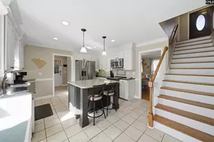 512 Hallsborough Dr, West Columbia, SC 29170 - Photo 9