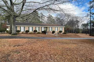 190 Clearview Dr, Hopkins, SC 29061 - Photo 1