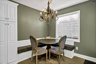 1084 Green Haven Dr, West Columbia, SC 29170 - Photo 9