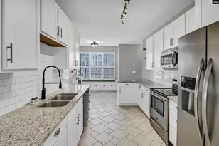 100 Cobden Ct, Lexington, SC 29072 - Photo 9