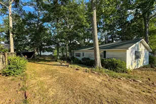 118 Redbud Ln, Saluda, SC 29138 - Photo 19