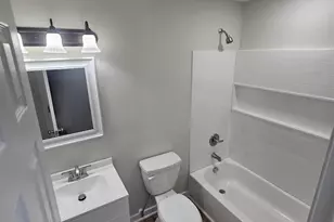 906 Mamie St, Newberry, SC 29108 - Photo 9