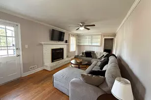 328 Perkins Ln, Camden, SC 29020 - Photo 9