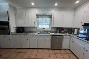 328 Perkins Ln, Camden, SC 29020 - Photo 7