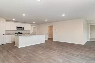 1018 Rampart Ct, Lugoff, SC 29078 - Photo 9