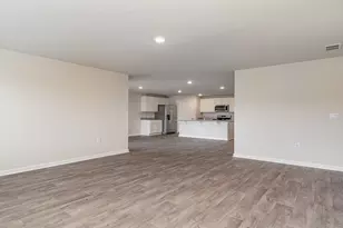 1018 Rampart Ct, Lugoff, SC 29078 - Photo 11