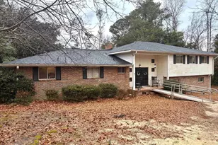 345 Marion St, Batesburg, SC 29006 - Photo 1