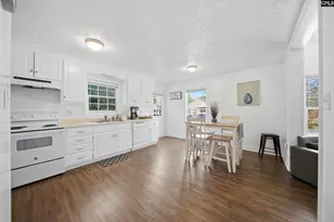 1201 Chevis St, Columbia, SC 29205 - Photo 7