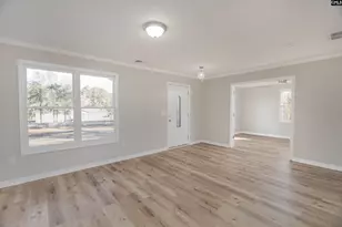 236 Adkins Cir, West Columbia, SC 29172 - Photo 5