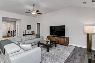 208 Doe Mdw Ln, Elgin, SC 29045 - Photo 15