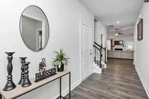 208 Doe Mdw Ln, Elgin, SC 29045 - Photo 3