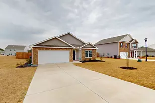 137 Glenshire Dr, Lugoff, SC 29078 - Photo 3