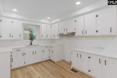 124 W Lakeside Avenue, Columbia, SC 29203 - Photo 5