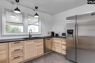 1638 Upland Dr, Columbia, SC 29204 - Photo 3