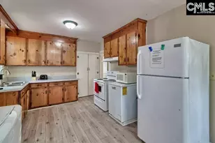 629 Westside Dr, West Columbia, SC 29169 - Photo 3