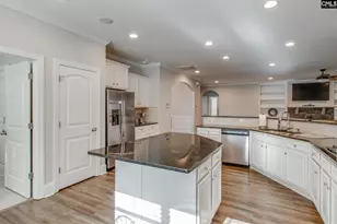 380 Bent Oak Dr, Chapin, SC 29036 - Photo 15