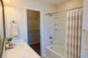 213 Favorite Ct, West Columbia, SC 29170 - Photo 11