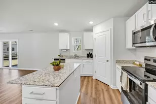 99 Carriagebrook Cir, Camden, SC 29020 - Photo 11