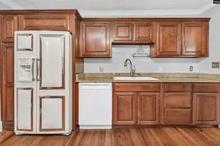 228 Line St, Batesburg, SC 29006 - Photo 9