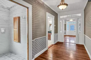 228 Line St, Batesburg, SC 29006 - Photo 3