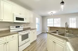 836 White Fawn Dr, Hopkins, SC 29061 - Photo 5