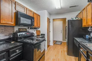 1006 Village Creek Dr, Columbia, SC 29210 - Photo 11