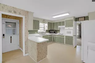 1417 S Woodstream Rd, Columbia, SC 29212 - Photo 15