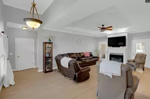 113 River Creek Dr, Irmo, SC 29063 - Photo 7