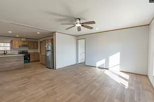 1061 Bub Shumpert Rd, Pelion, SC 29123 - Photo 9