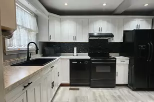 1290 Oaklane Dr, Orangeburg, SC 29115 - Photo 7