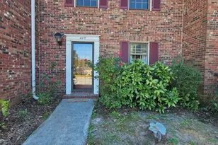 223 Rutledge Pl, Columbia, SC 29212 - Photo 1