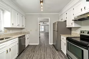 921 Grimble Ct, Sumter, SC 29150 - Photo 7