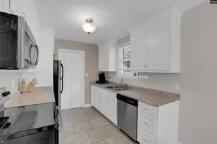 833 Williams Cir, West Columbia, SC 29172 - Photo 7