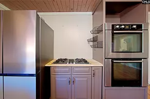 2311 Congaree Dr, Cayce, SC 29033 - Photo 9