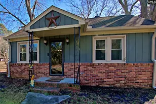 2311 Congaree Dr, Cayce, SC 29033 - Photo 1