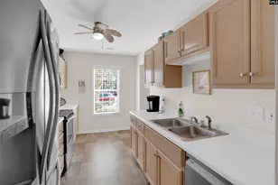 182 Heritage Village Ln, Columbia, SC 29212 - Photo 11